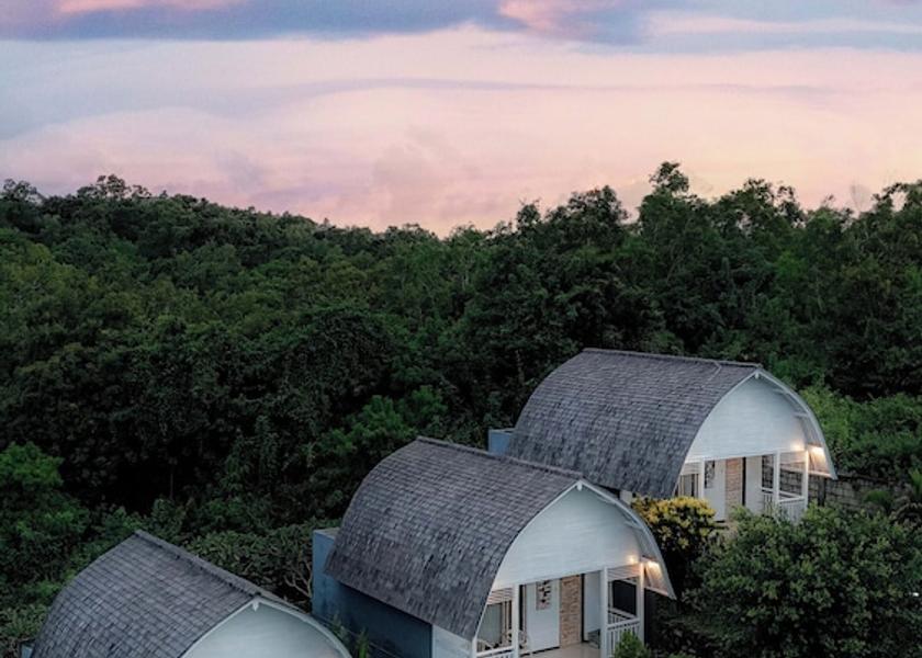  Penida Island Exterior Detail