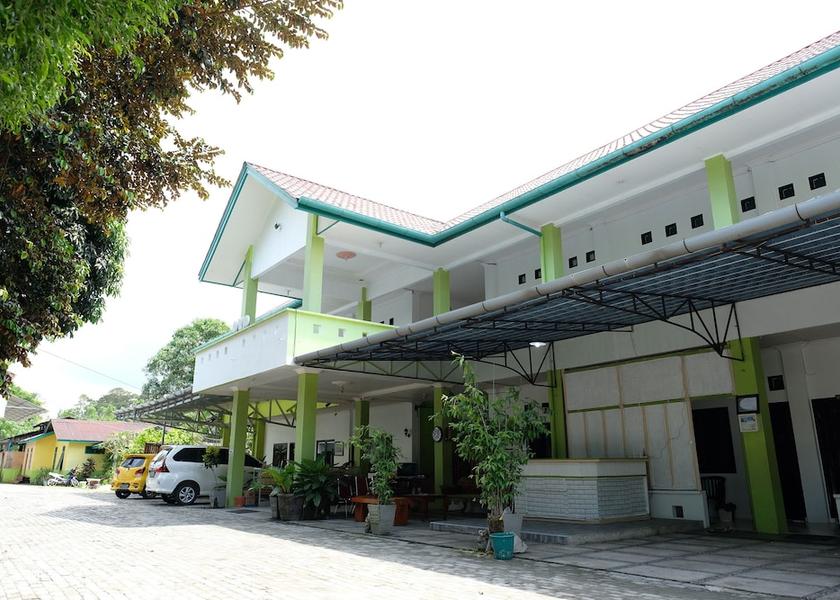 Bangka-Belitung Tanjung Pandan Exterior Detail