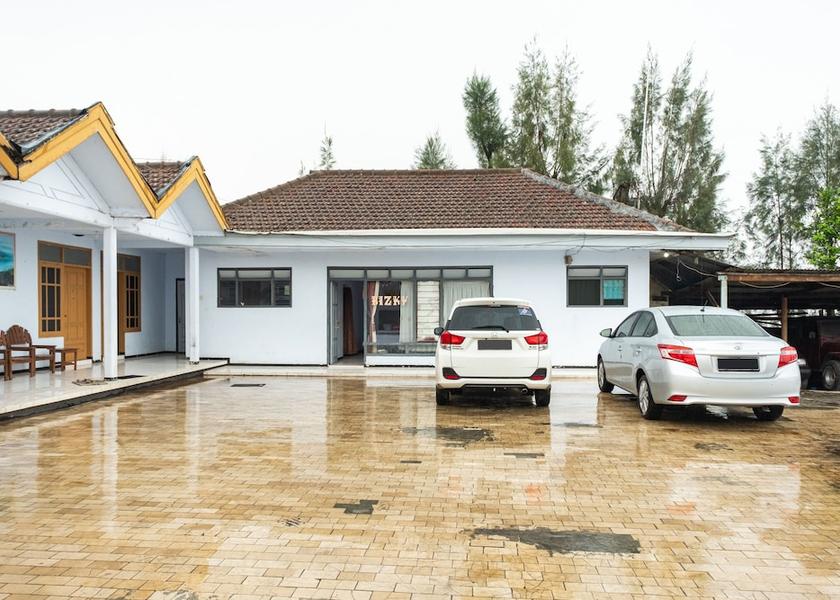 East Java Wonokitri Exterior Detail