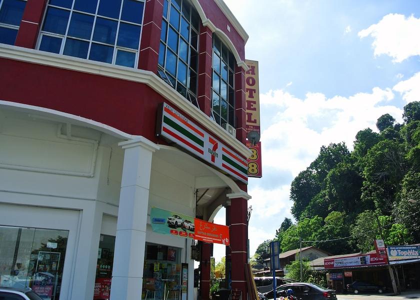 Pahang Chukai Facade