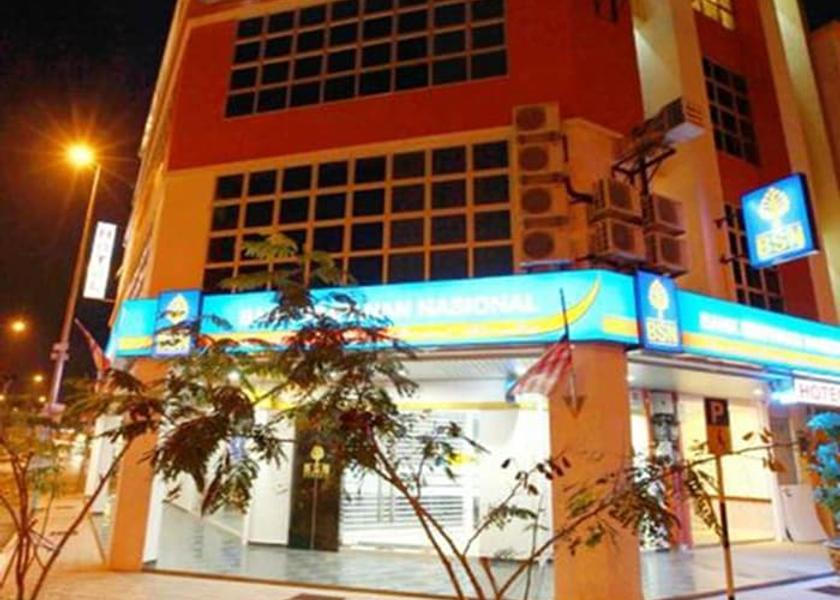 Selangor Dengkil Facade