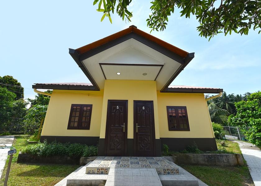 Malacca Jasin Exterior Detail