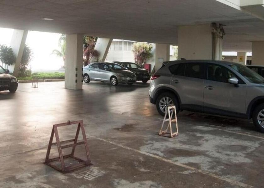 Negeri Sembilan Port Dickson Parking