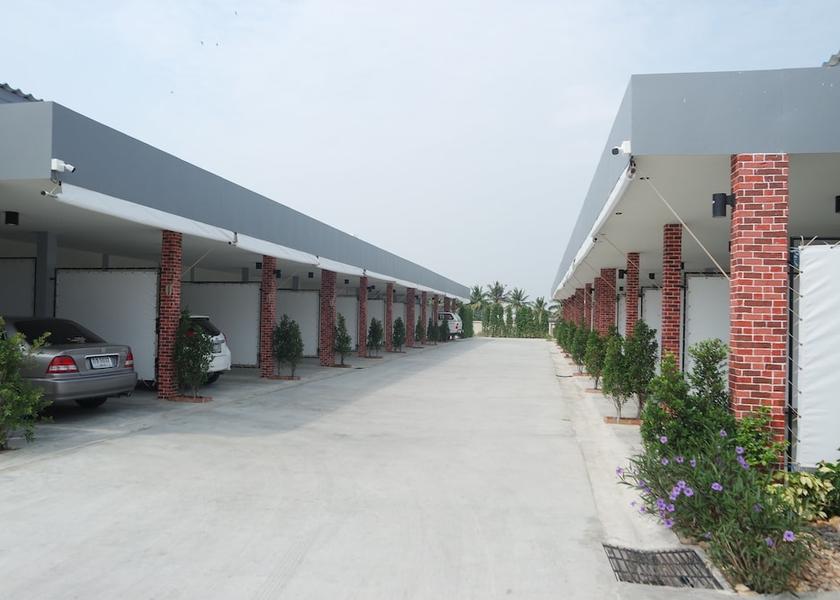 Prachuap Khiri Khan Cha-am Property grounds