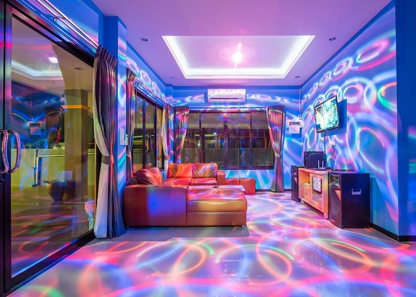 Prachuap Khiri Khan Cha-am Exterior Detail