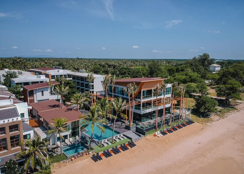 Prachuap Khiri Khan Cha-am Exterior Detail