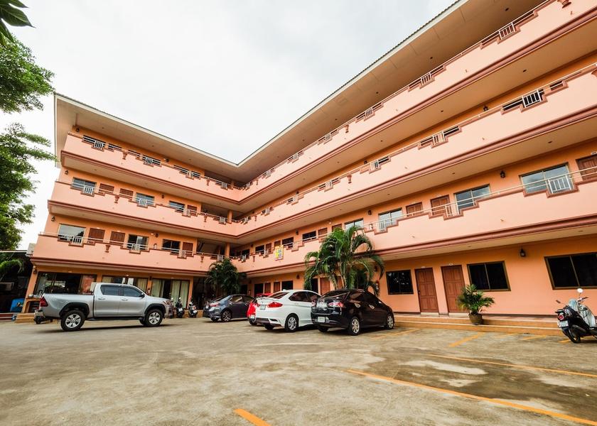 Chonburi Chonburi Exterior Detail