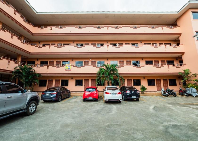 Chonburi Chonburi Exterior Detail