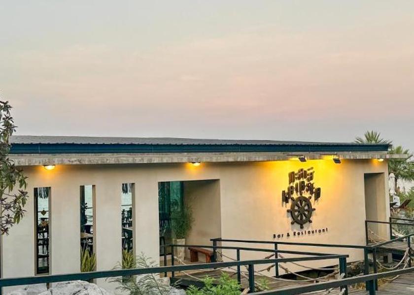 Chonburi Province Ko Sichang Restaurant