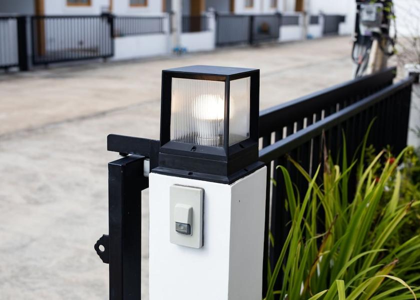 Phuket Thep Kasattri Facade