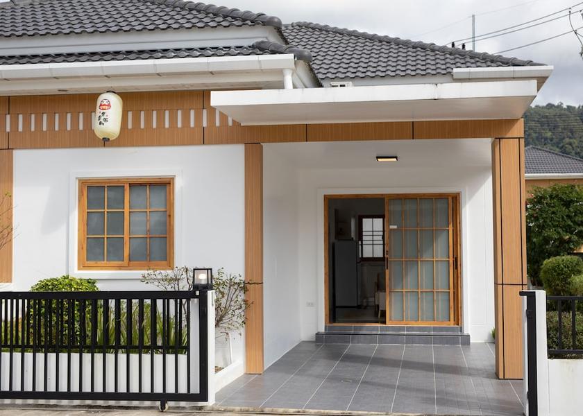 Phuket Thep Kasattri Facade