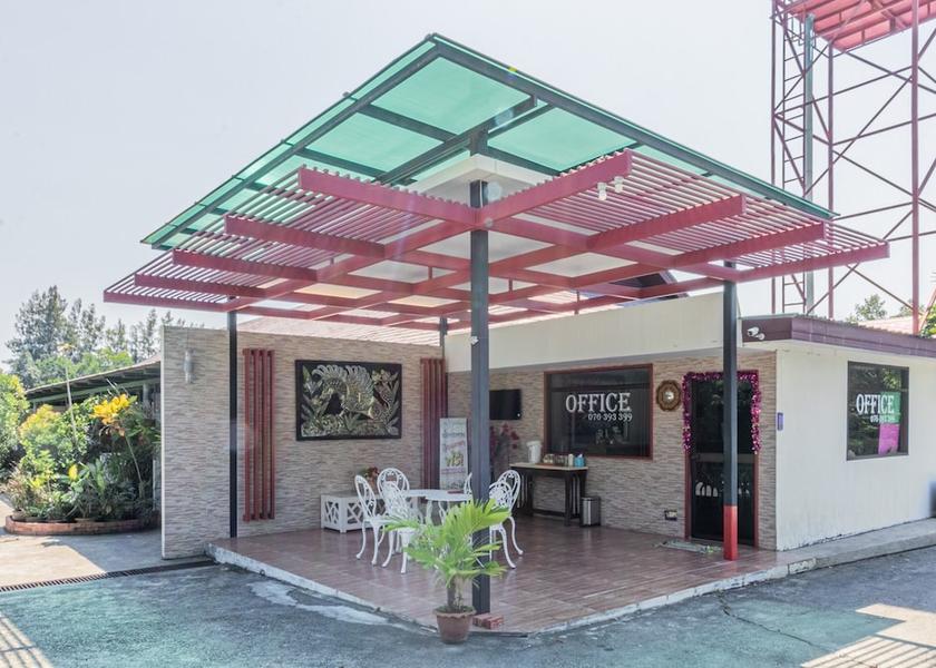 Phuket Wichit Exterior Detail