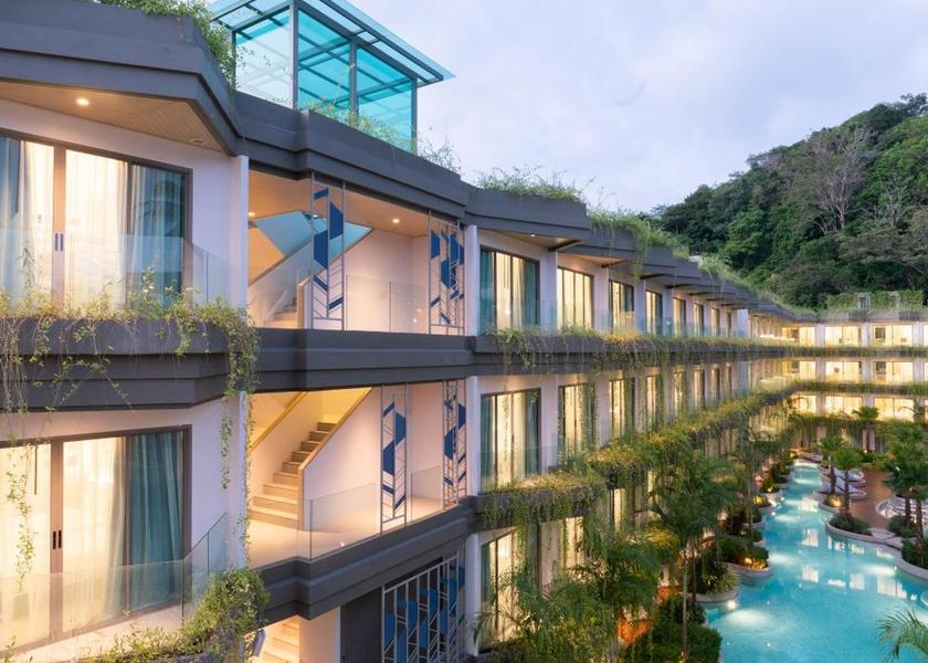 Phuket Province Wichit Exterior view