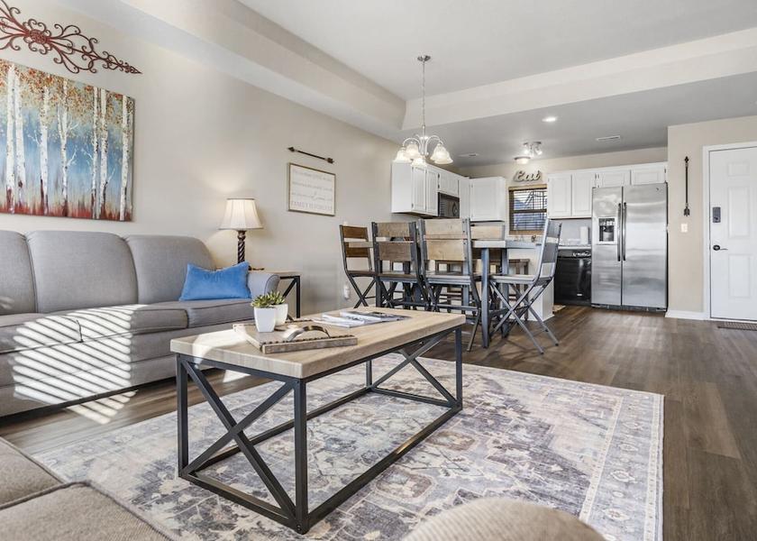 Missouri Branson West Living Area