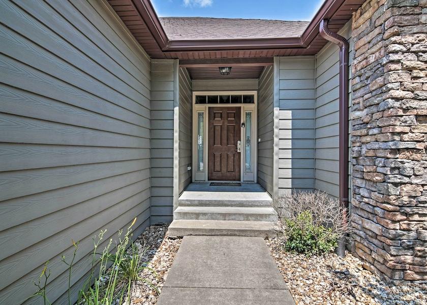 Missouri Branson West Interior Entrance