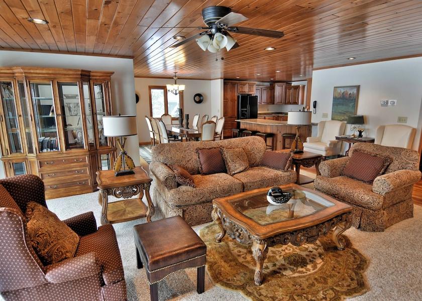 Wisconsin Cable Living Area