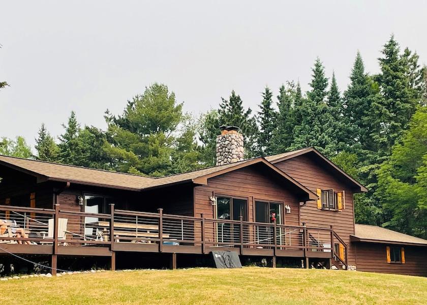 Wisconsin Cable Exterior Detail