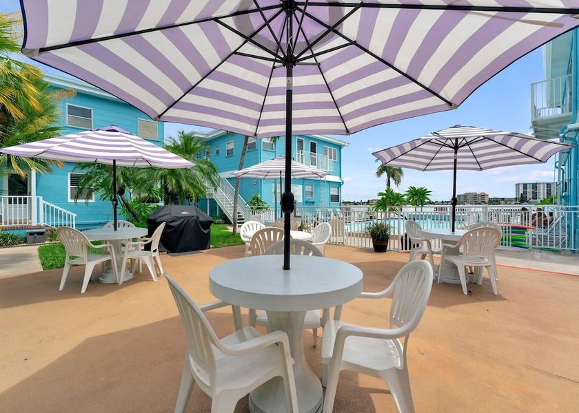 Florida Clearwater Beach Courtyard