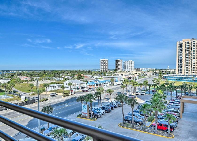 Florida Daytona Beach Shores Interior Entrance