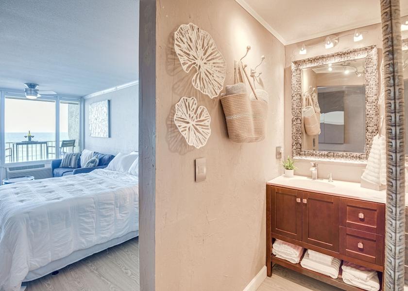 Florida Daytona Beach Shores Interior Entrance