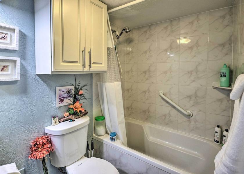 Florida Daytona Beach Shores Interior Entrance