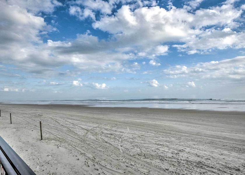 Florida Daytona Beach Shores Interior Entrance