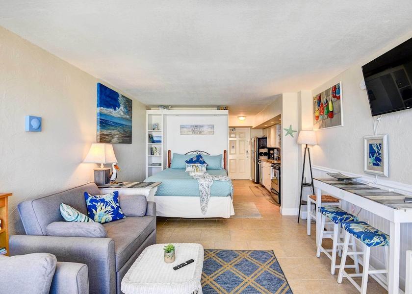 Florida Daytona Beach Shores Interior Entrance