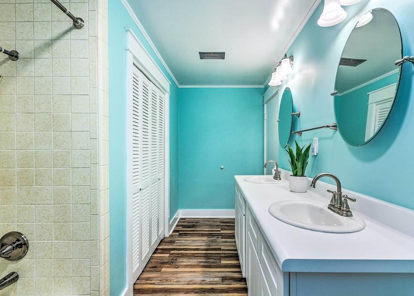 Florida De Funiak Springs Interior Entrance