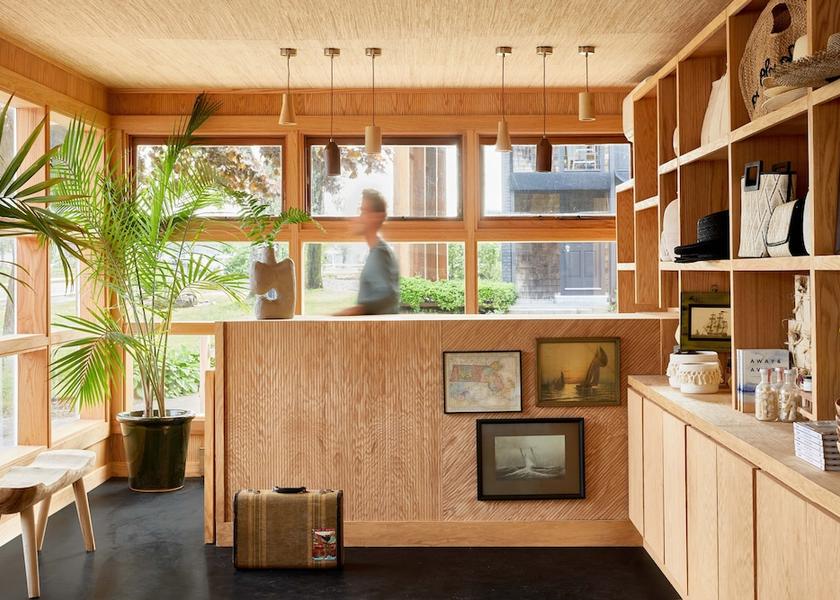 Massachusetts Dennis Port Reception