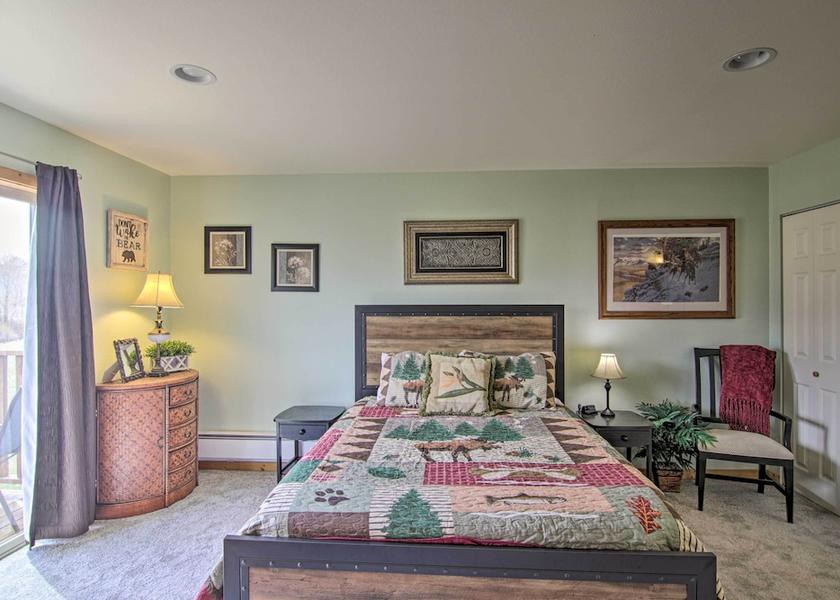 Montana Emigrant Interior Entrance