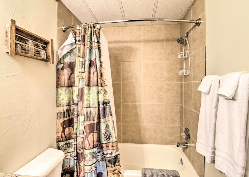 Montana Emigrant Interior Entrance