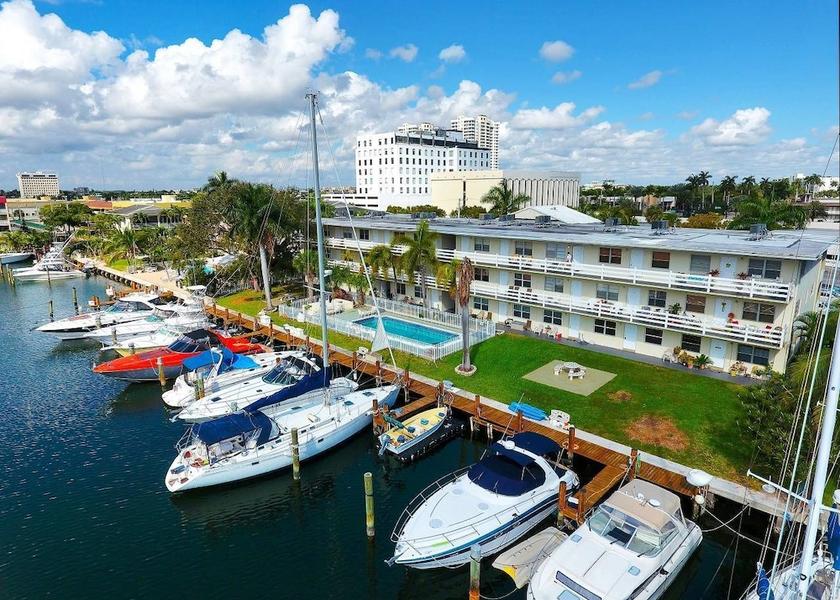 Florida Hallandale Beach Lake