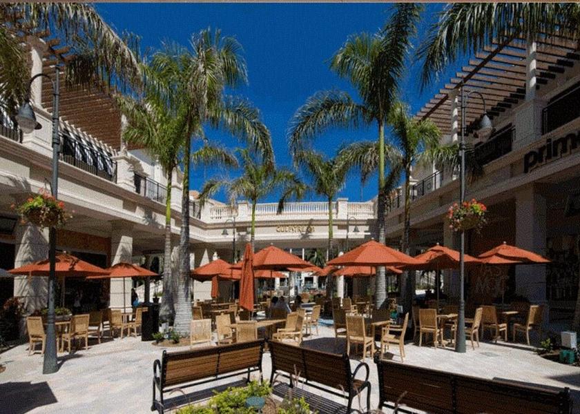 Florida Hallandale Beach Property Grounds