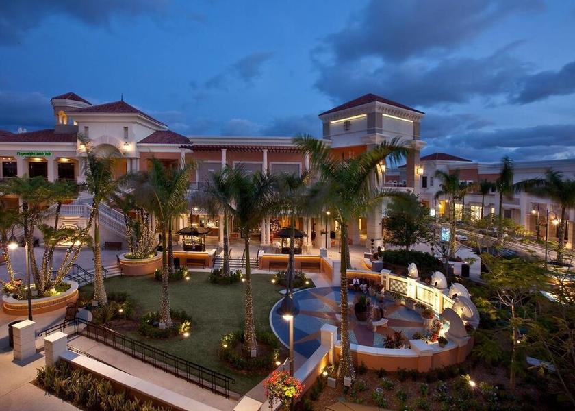 Florida Hallandale Beach Exterior Detail