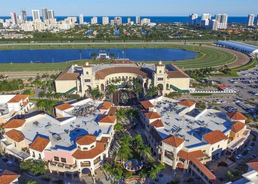 Florida Hallandale Beach Pool