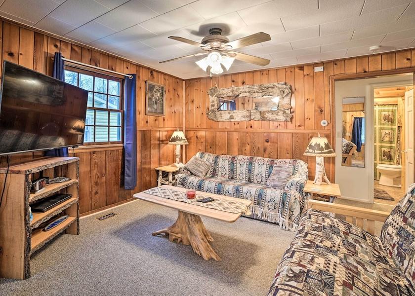 Michigan Houghton Lake Interior Entrance