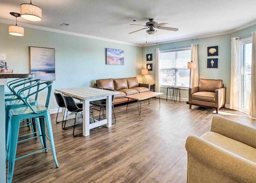 North Carolina Oak Island Interior Entrance