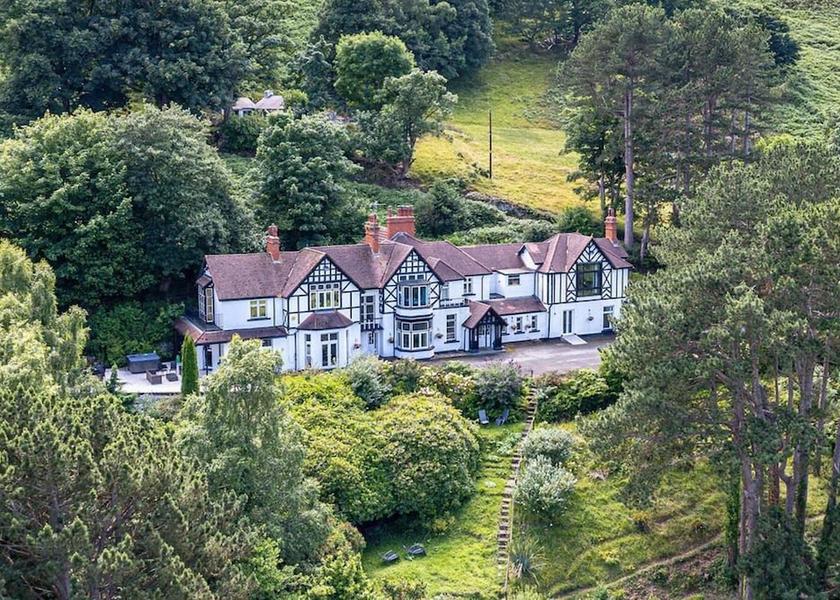 Wales Penmaenmawr Exterior Detail