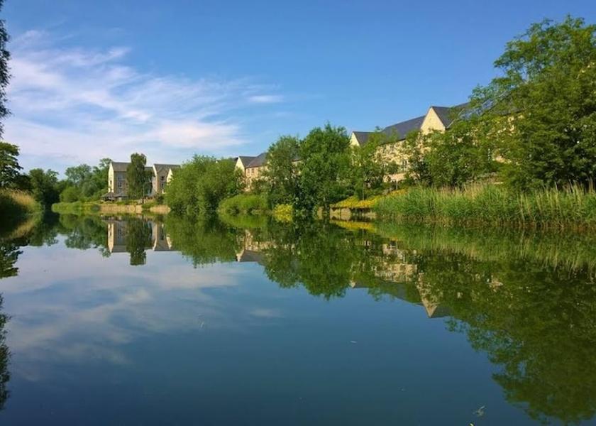 England St Neots Primary image