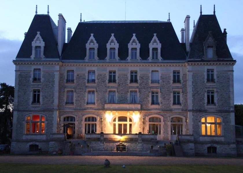 Centre - Loire Valley Azay-le-Rideau Exterior Detail