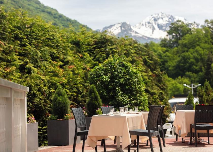 Auvergne-Rhone-Alpes Brides-les-Bains Terrace