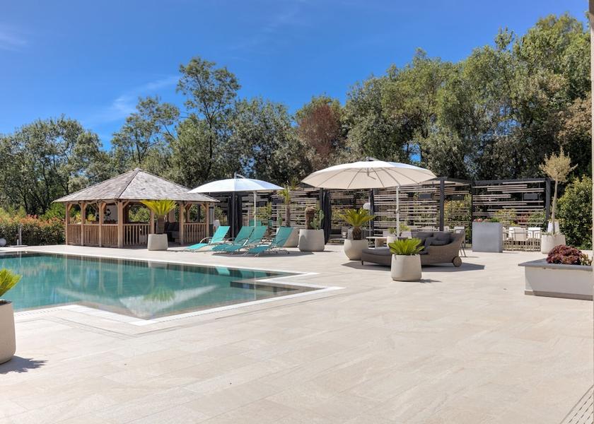 Provence - Alpes - Cote d'Azur Chateauneuf-Grasse Exterior Detail