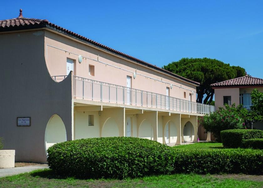 Occitanie Le Grau-Du-Roi Front of property