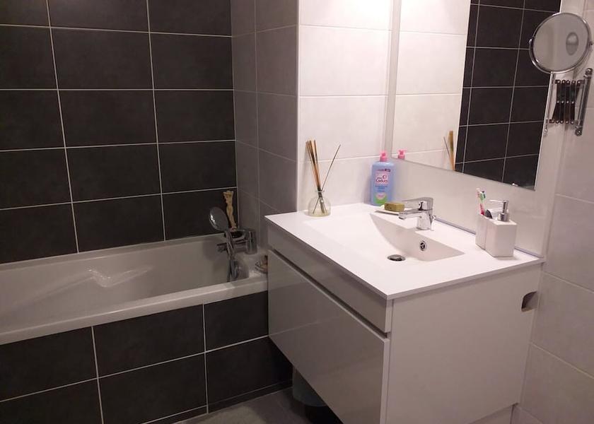 Occitanie Le Grau-Du-Roi Bathroom