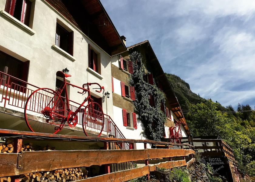 Auvergne-Rhone-Alpes Les Deux Alpes Facade