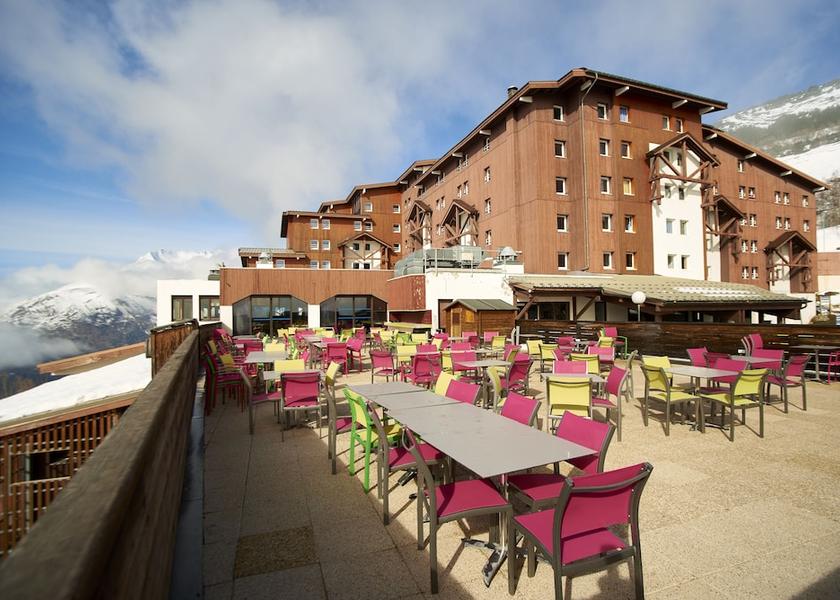 Auvergne-Rhone-Alpes Les Deux Alpes Terrace
