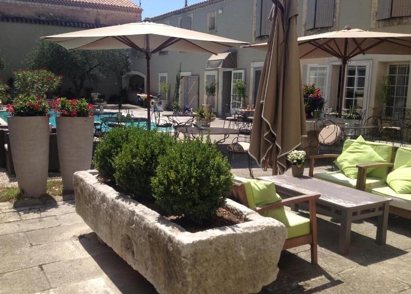 Provence - Alpes - Cote d'Azur Maussane-les-Alpilles Property Grounds