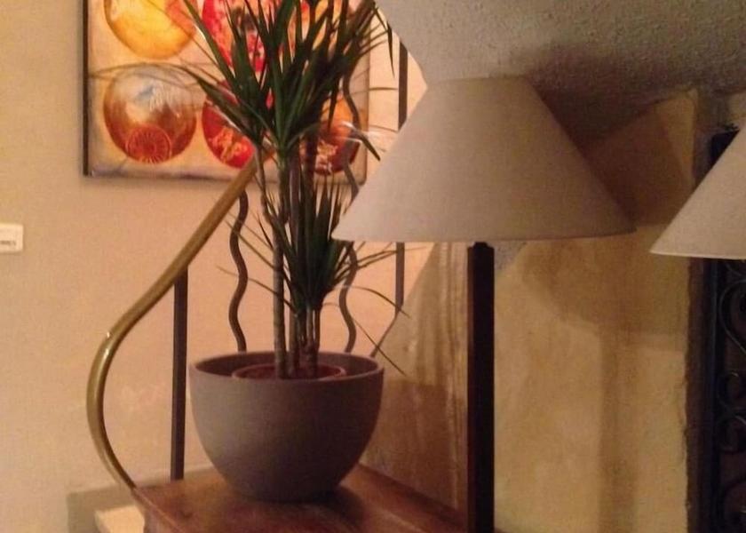 Provence - Alpes - Cote d'Azur Maussane-les-Alpilles Interior Entrance