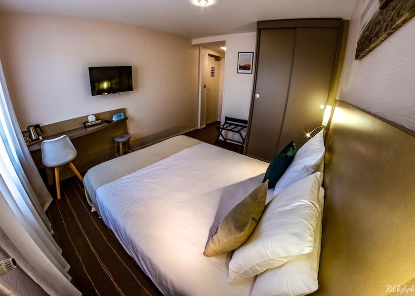 Brittany Perros-Guirec Room