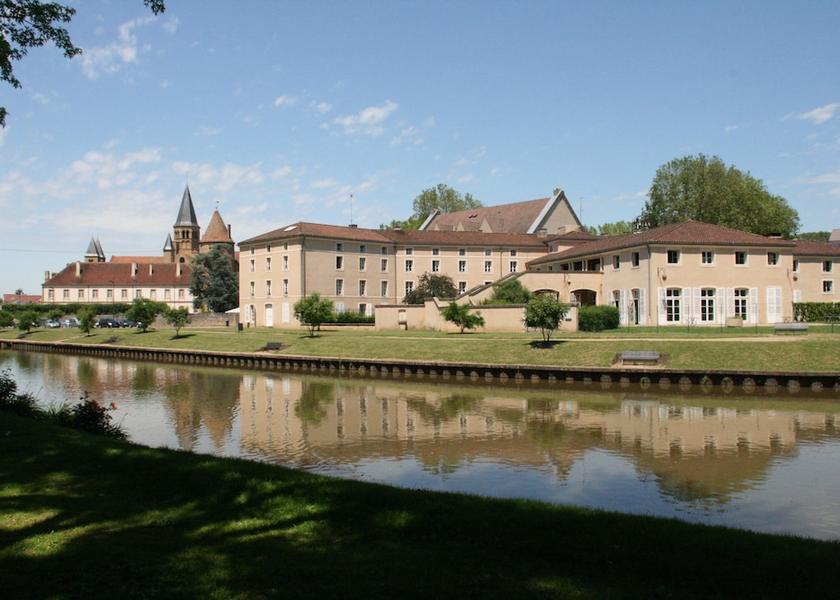 Bourgogne-Franche-Comte Paray-le-Monial Garden View